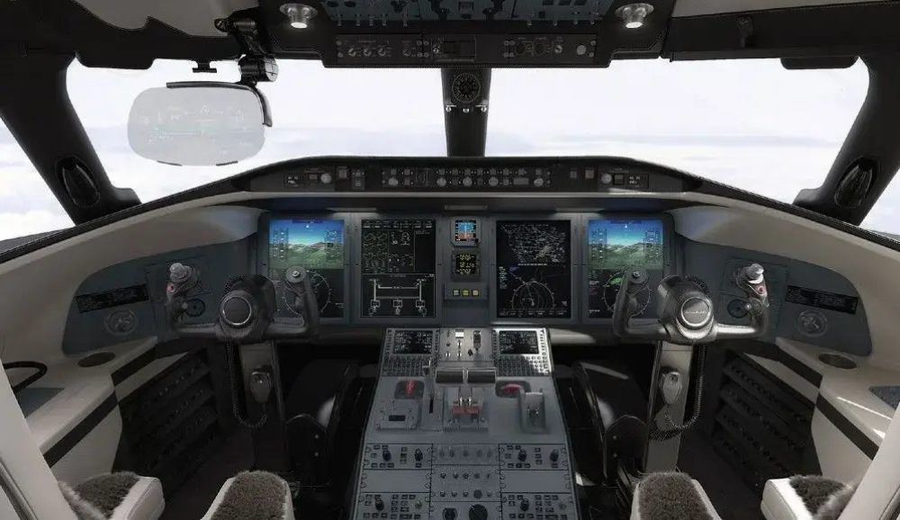 Abitacolo del Bombardier Challenger 650