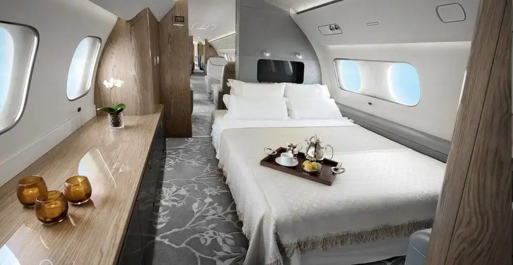 Embraer Lineage 1000 inside v2