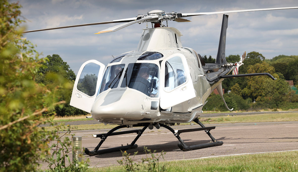 Leonardo AW109 a terra